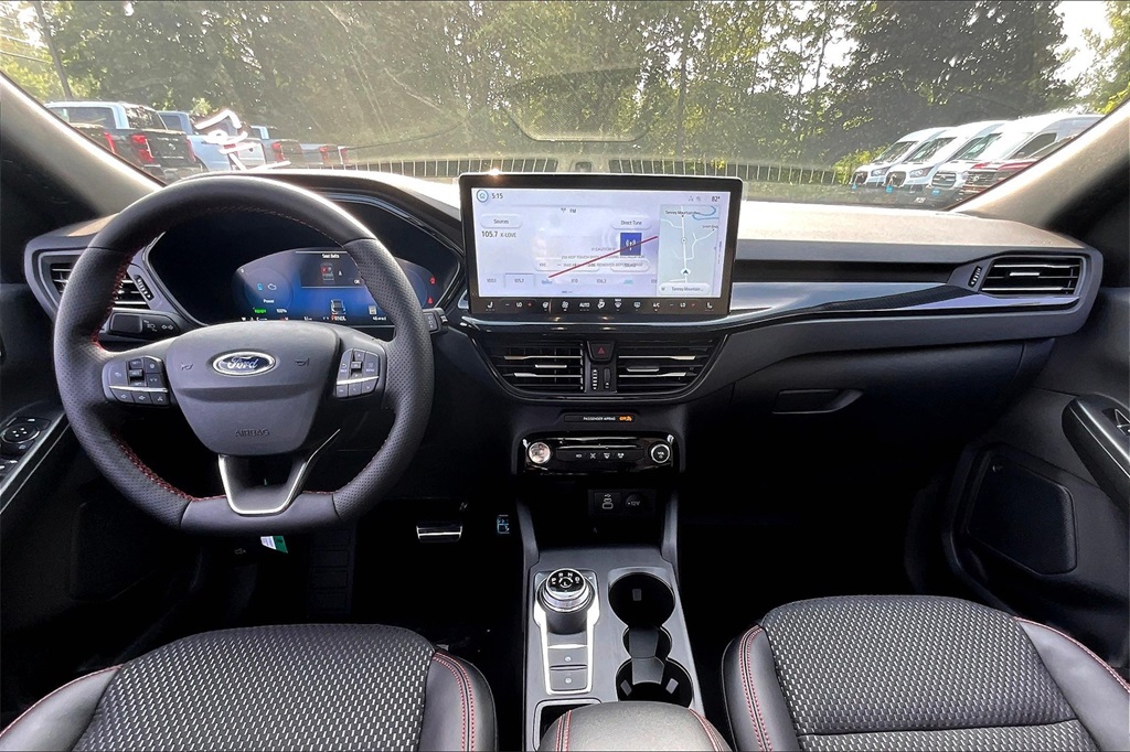 2024 Ford Escape ST-Line Select - Photo 8
