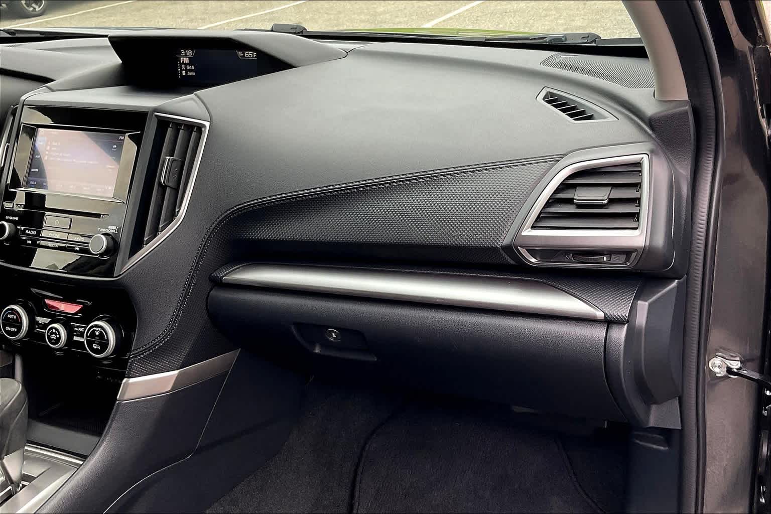 2019 Subaru Forester Premium - Photo 13