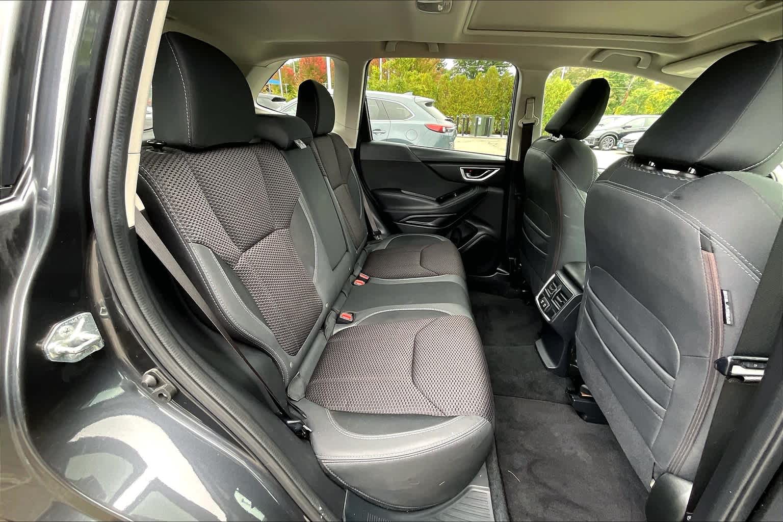 2019 Subaru Forester Premium - Photo 16