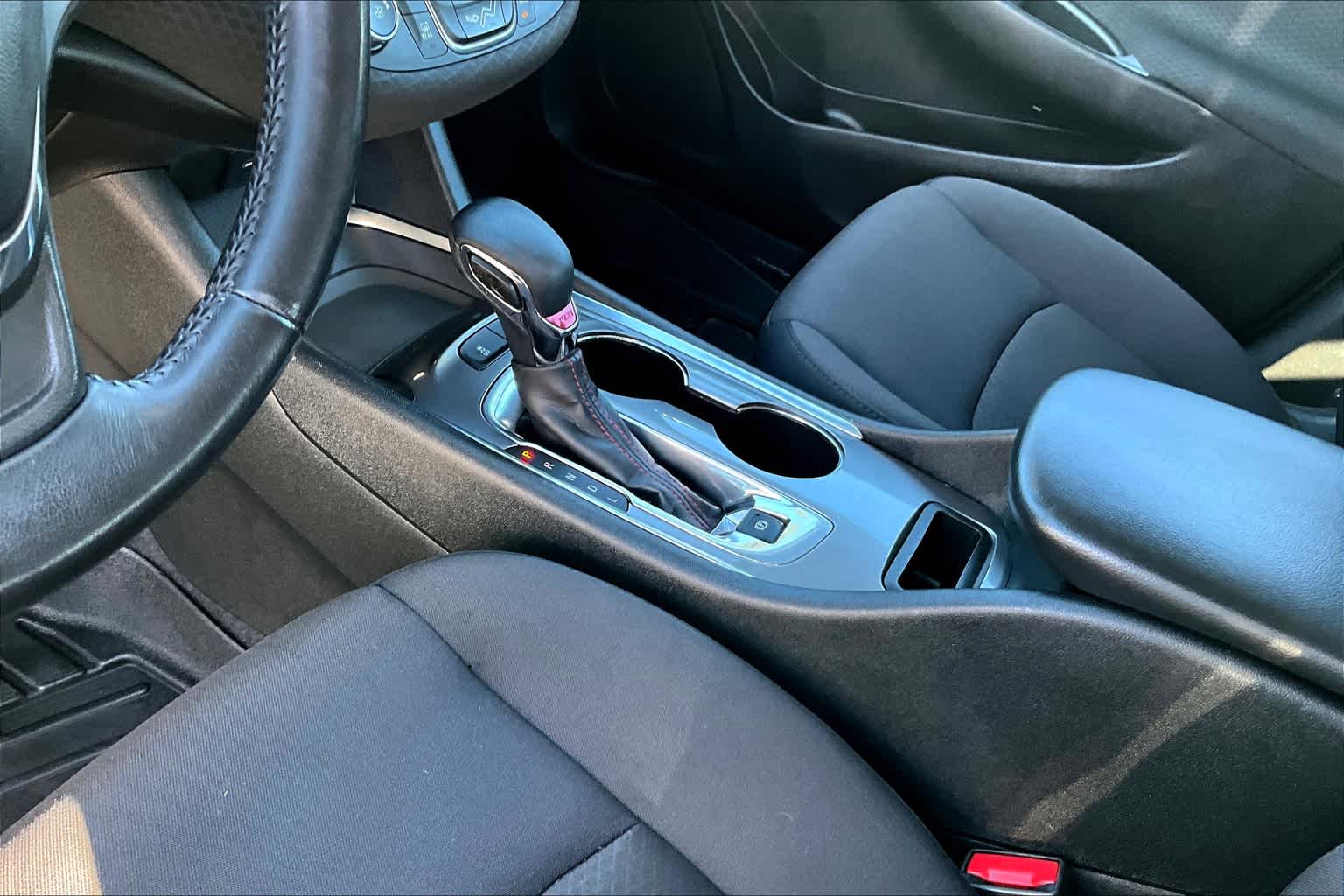2022 Chevrolet Malibu RS - Photo 19