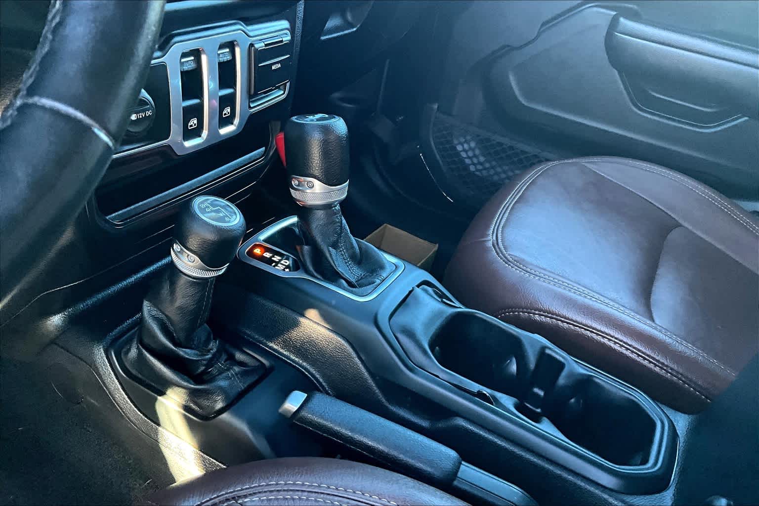 2018 Jeep Wrangler Sport S - Photo 15
