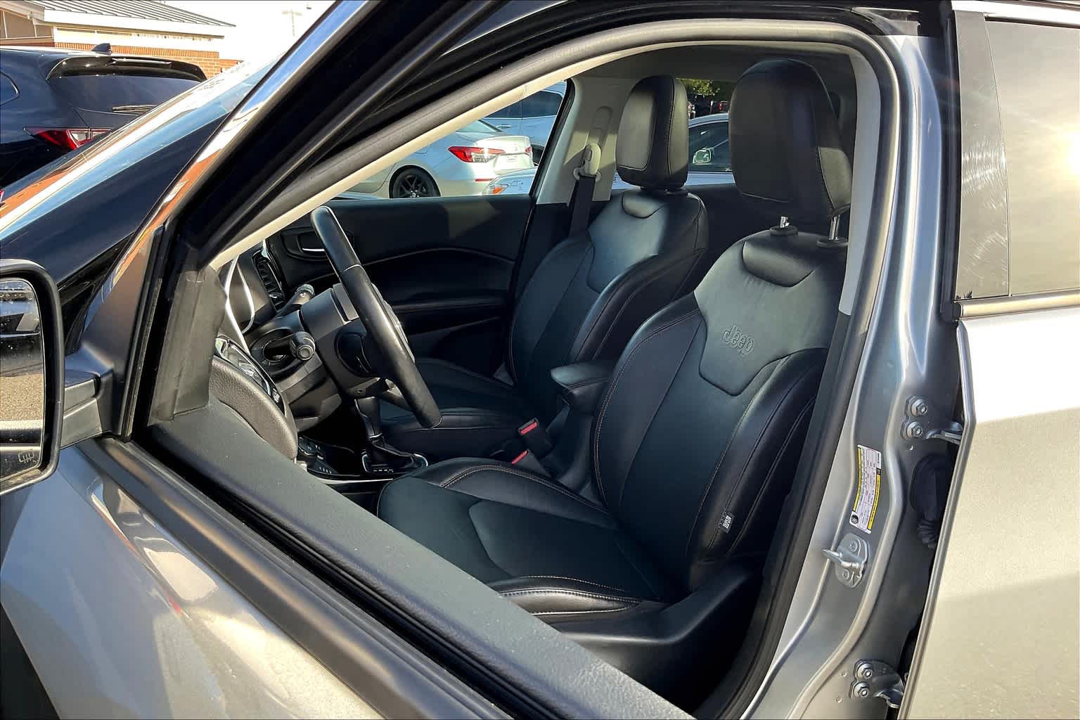 2021 Jeep Compass Limited - Photo 13
