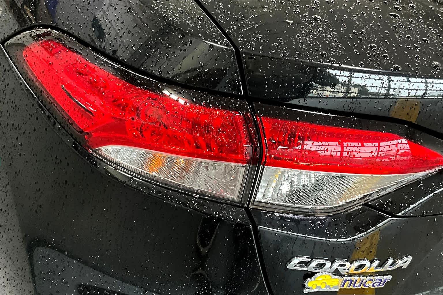 2021 Toyota Corolla LE - Photo 30