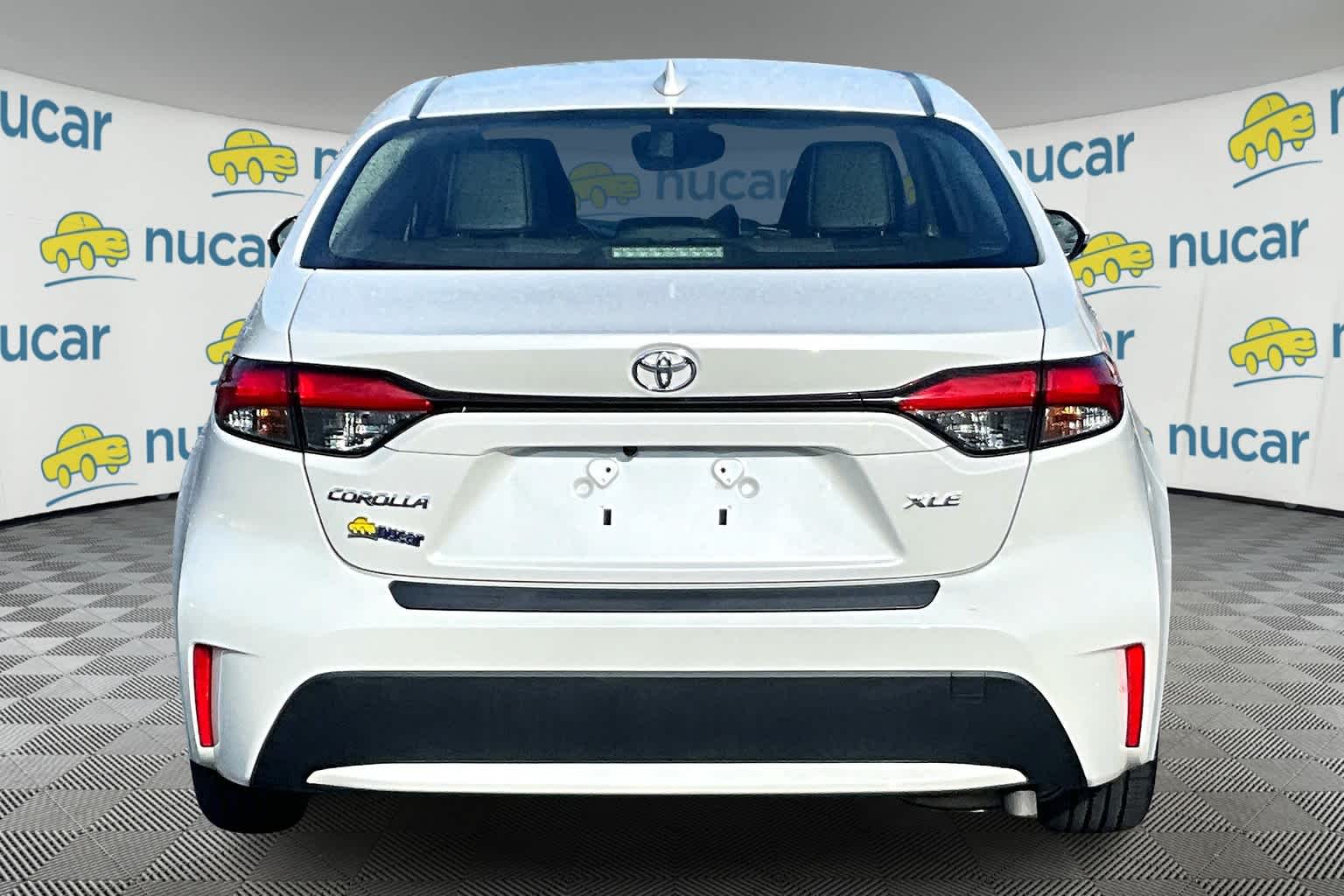 2020 Toyota Corolla XLE - Photo 5