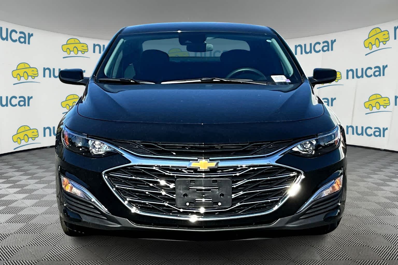 2024 Chevrolet Malibu LS - Photo 2