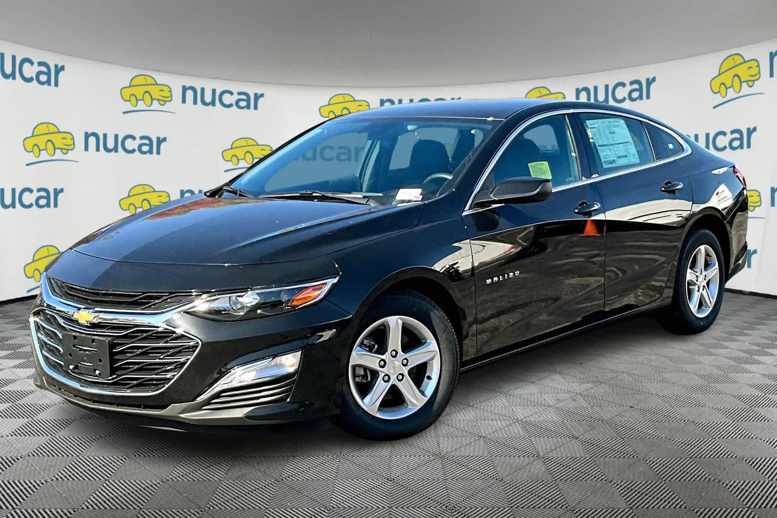 2024 Chevrolet Malibu LS - Photo 3