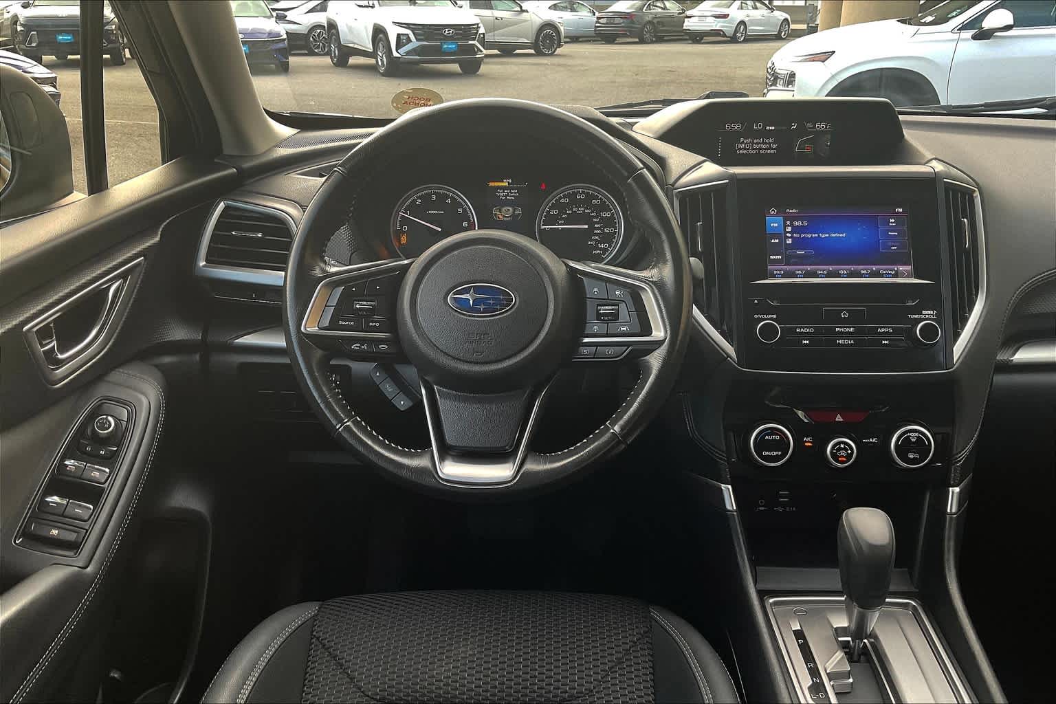 2019 Subaru Forester Premium - Photo 17