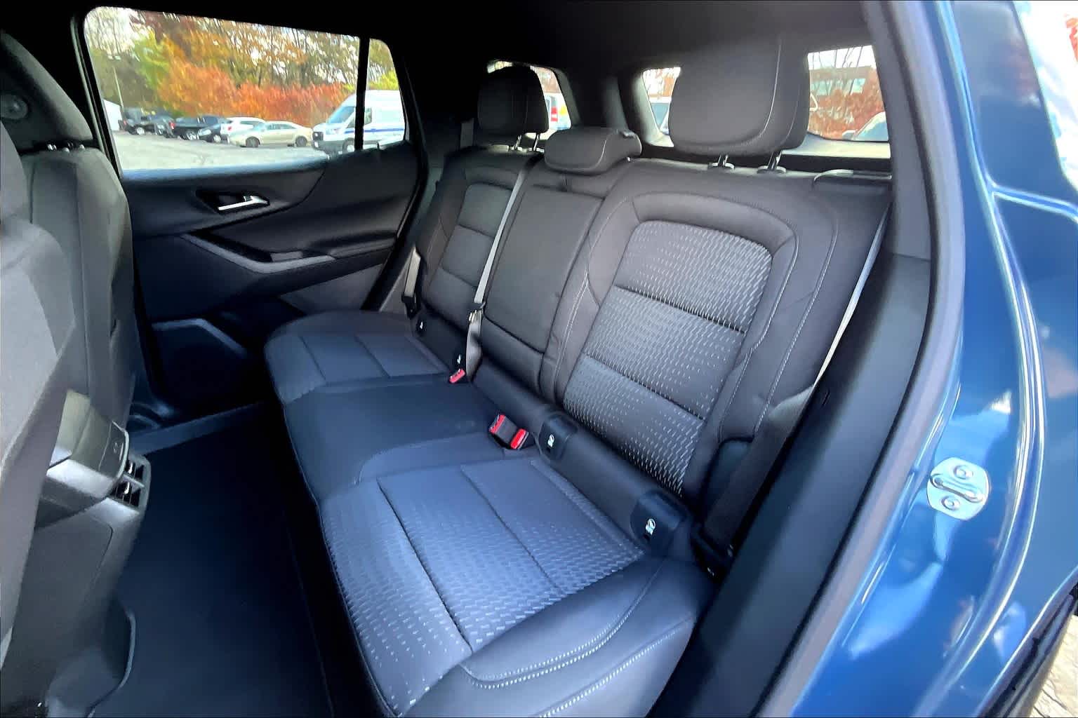 2025 Chevrolet Equinox AWD LT - Photo 14