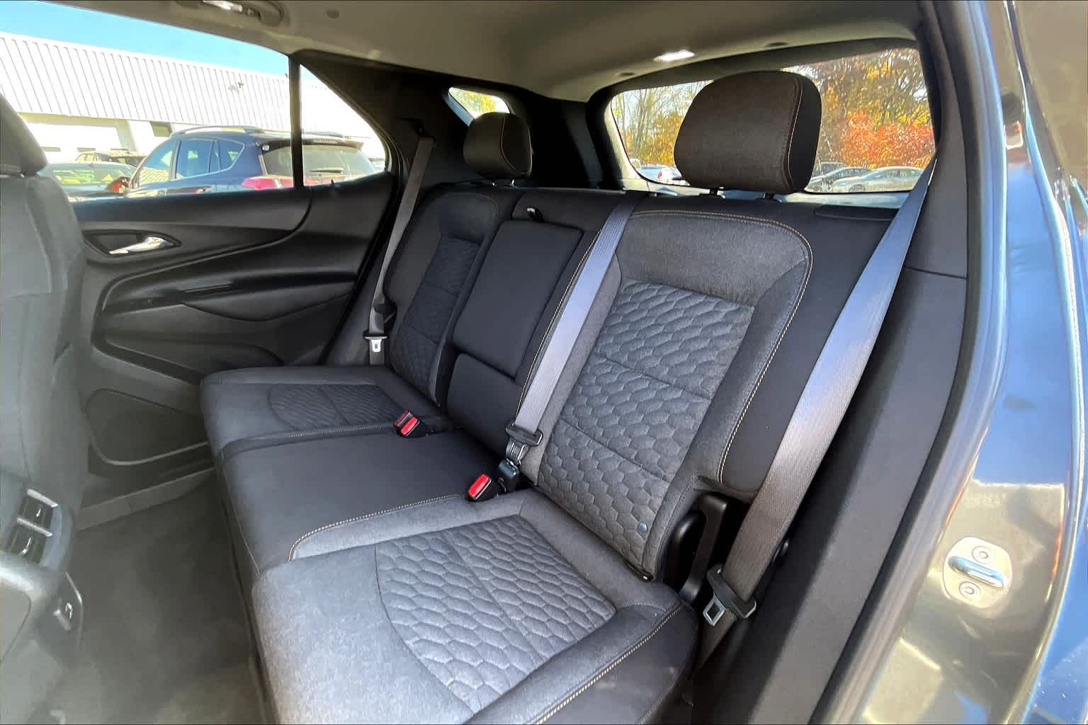 2021 Chevrolet Equinox LT - Photo 14