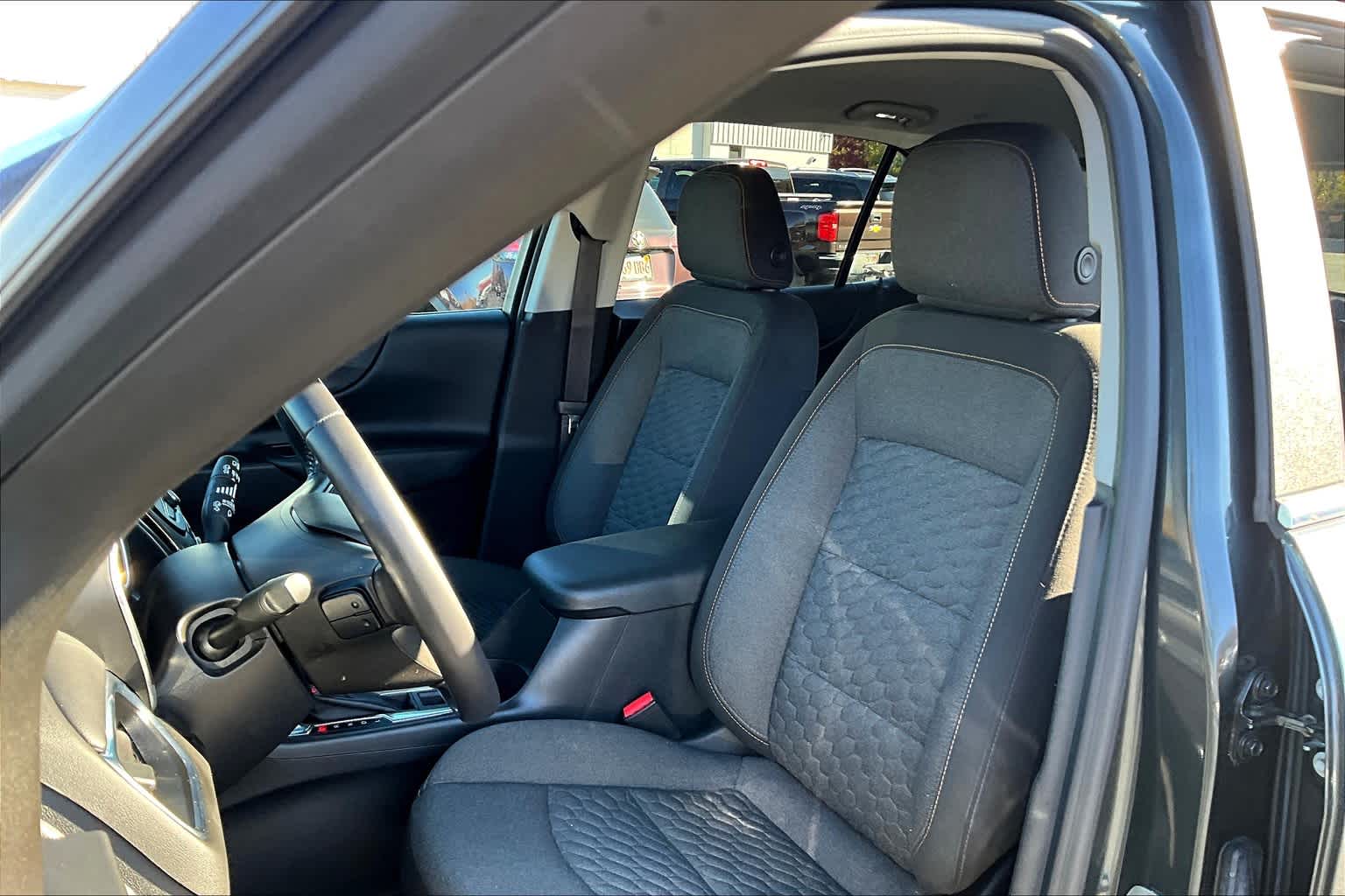 2021 Chevrolet Equinox LT - Photo 10