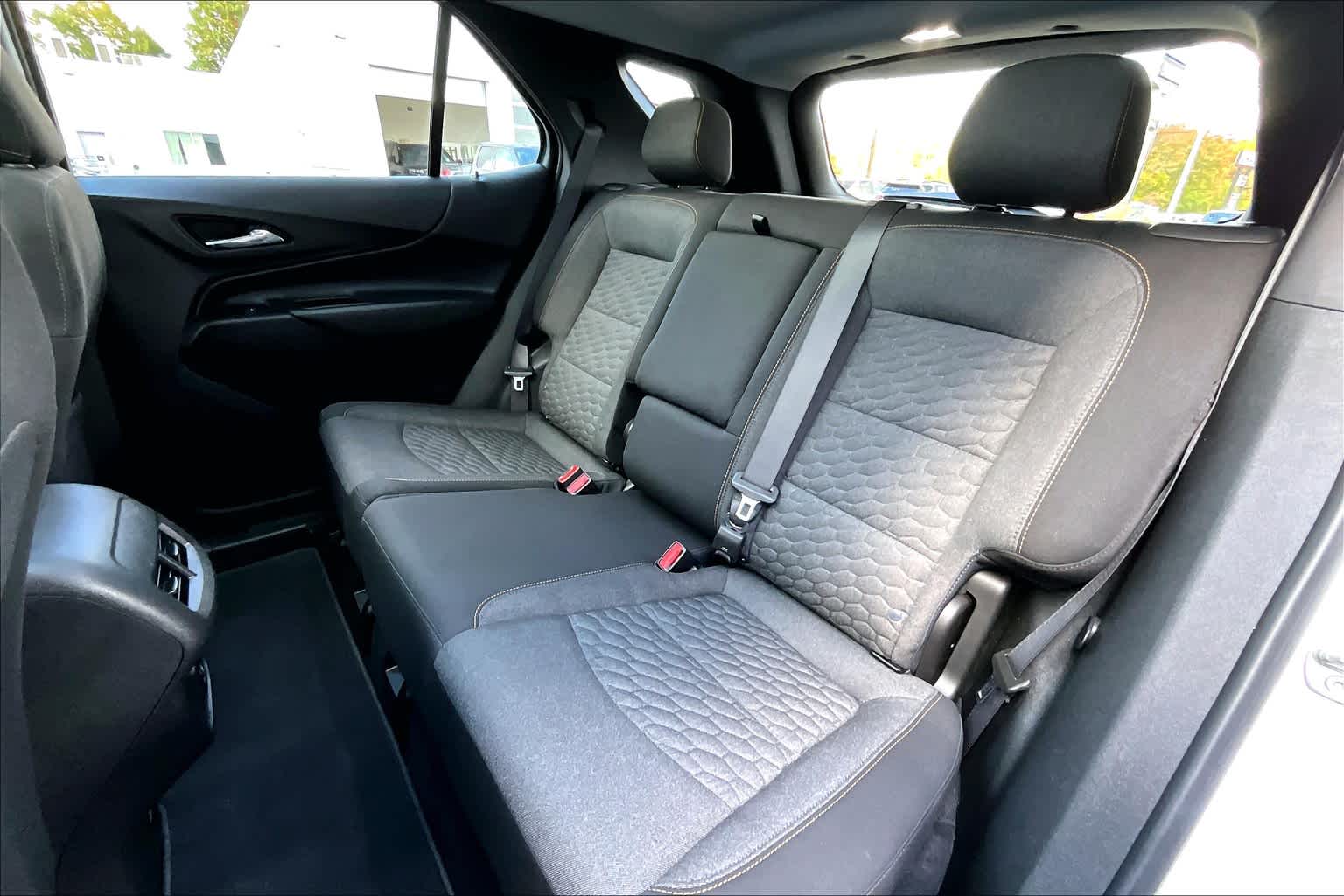 2021 Chevrolet Equinox LT - Photo 15