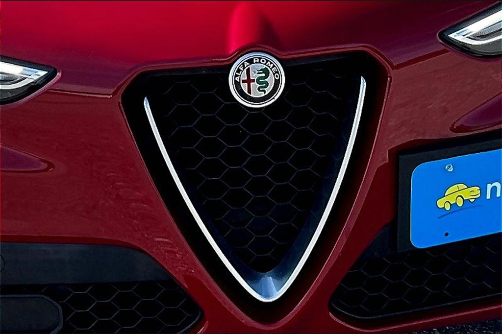 2018 Alfa Romeo Stelvio Base - Photo 31
