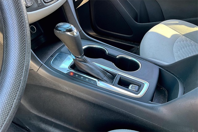 2021 Chevrolet Equinox LS - Photo 19