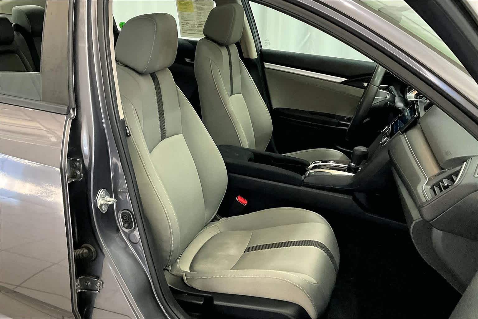 2016 Honda Civic EX - Photo 11