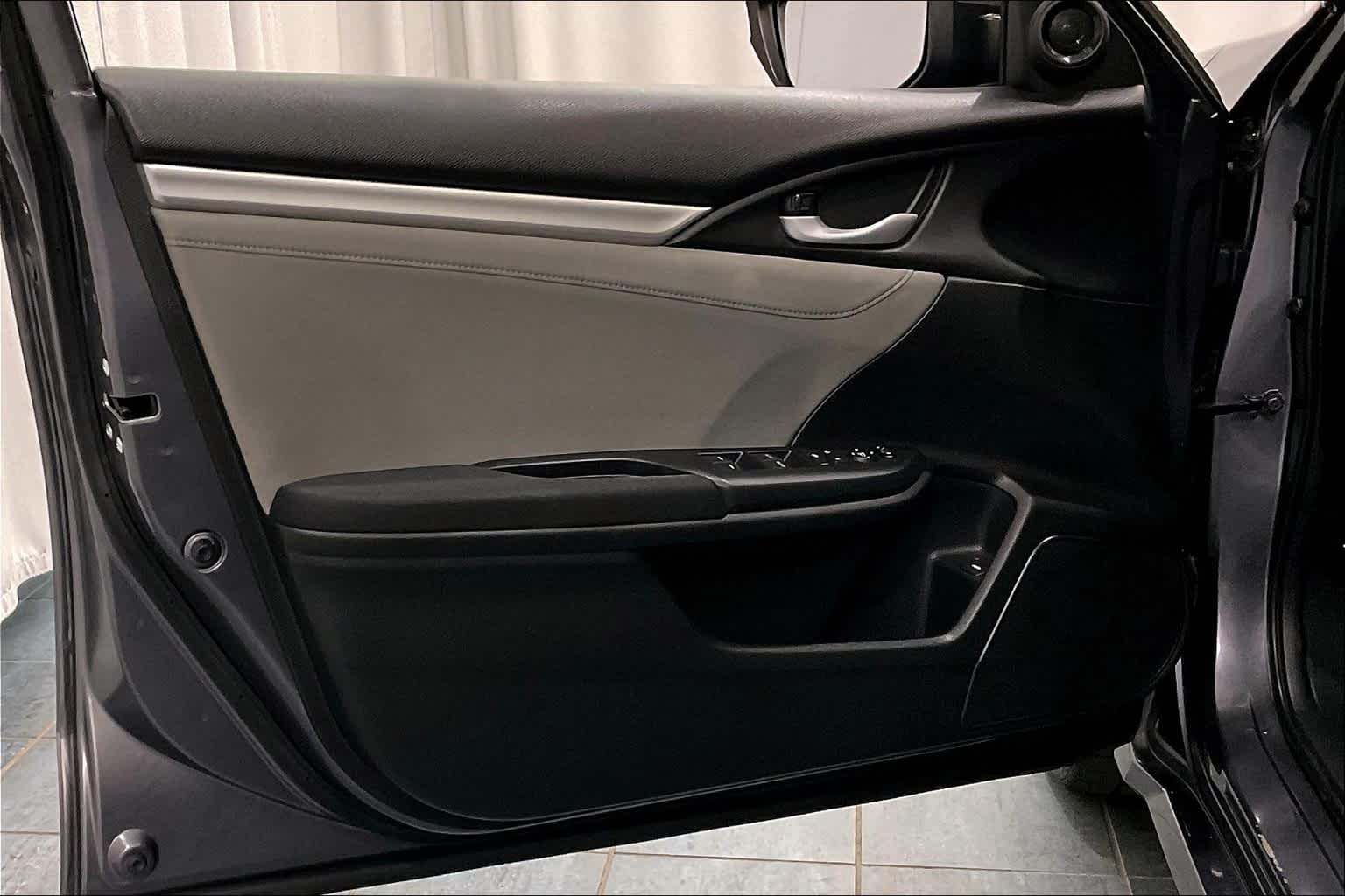 2016 Honda Civic EX - Photo 9