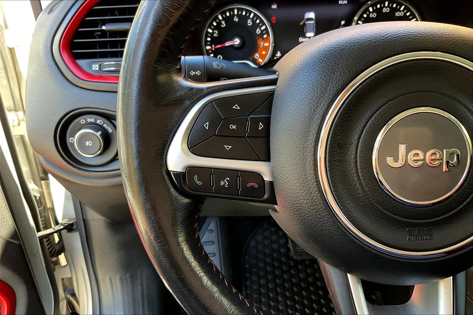 2016 Jeep Renegade Trailhawk - Photo 22