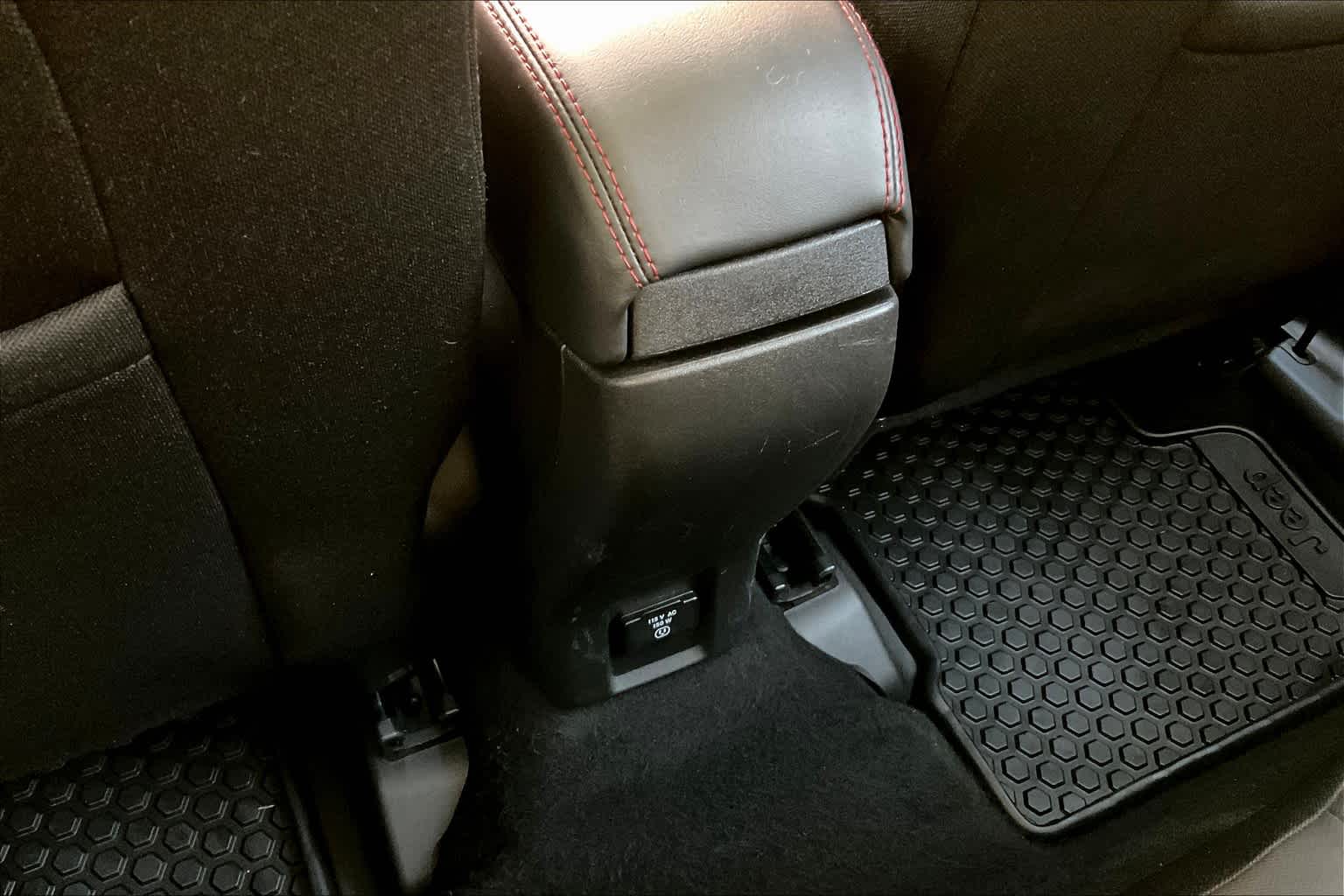 2016 Jeep Renegade Trailhawk - Photo 26