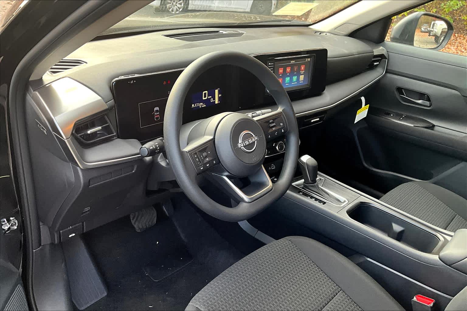 2025 Nissan Kicks S - Photo 8