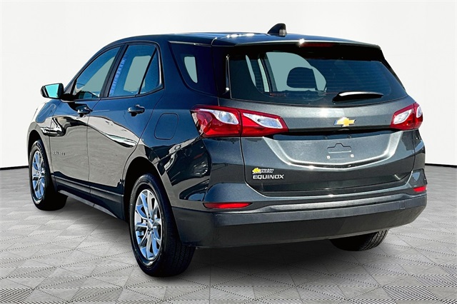 2021 Chevrolet Equinox LS - Photo 4