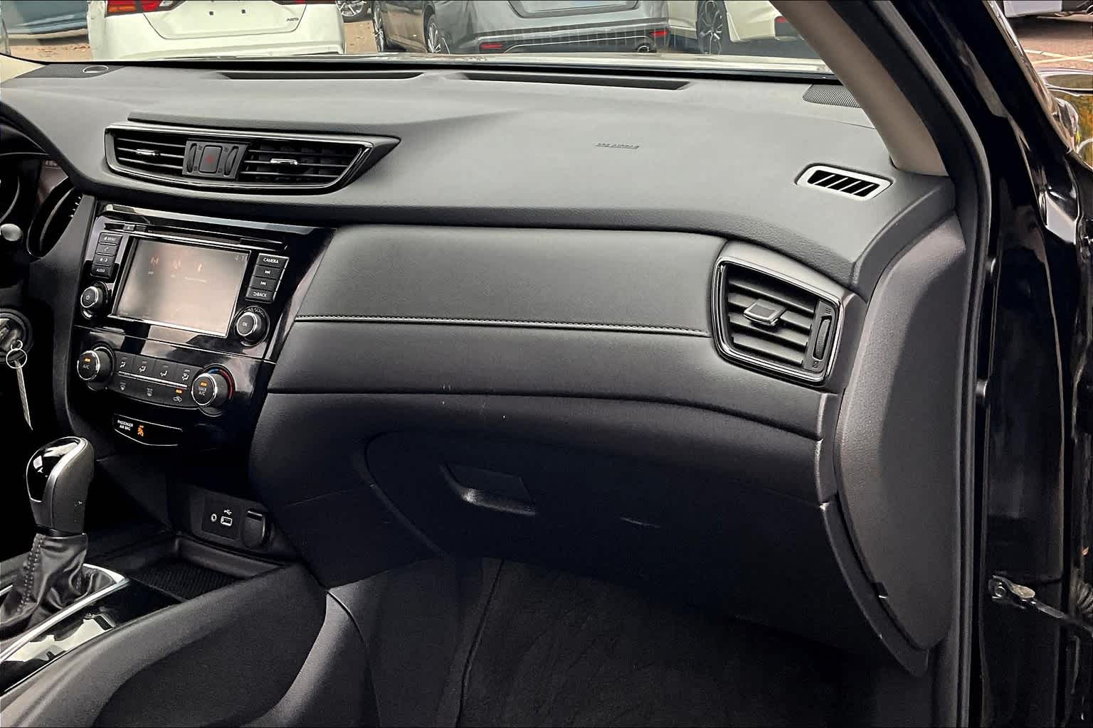 2020 Nissan Rogue S - Photo 13