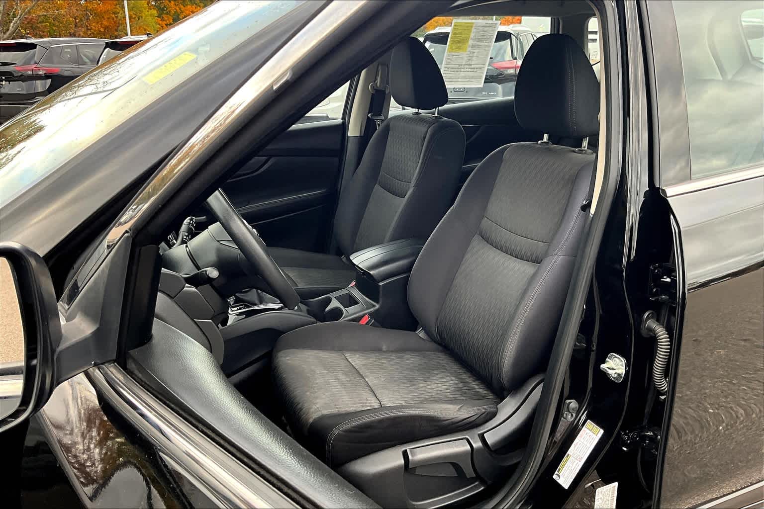 2020 Nissan Rogue S - Photo 10