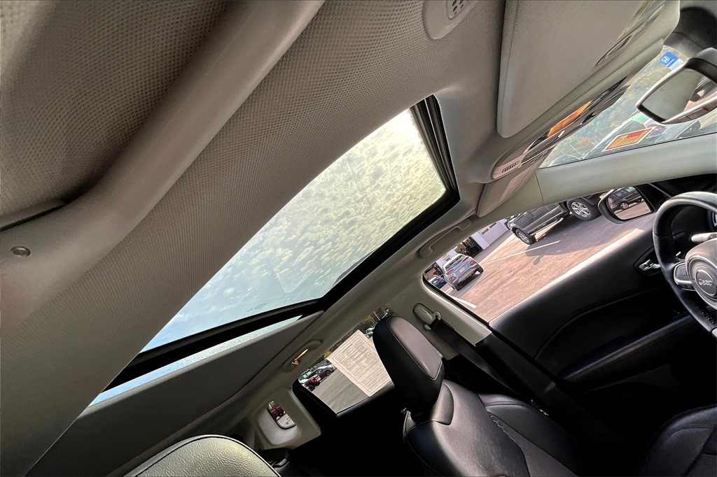 2021 Jeep Compass Latitude - Photo 22