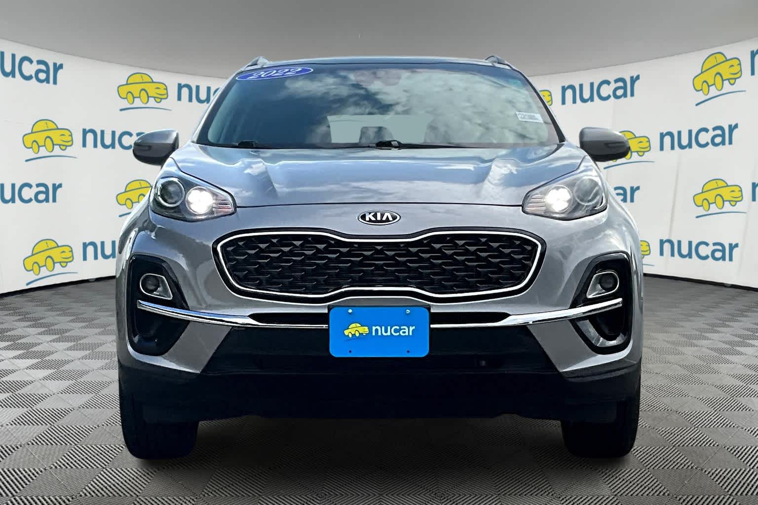 2022 Kia Sportage EX - Photo 2