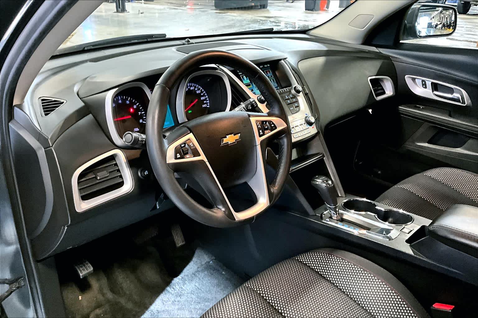 2017 Chevrolet Equinox LT - Photo 8