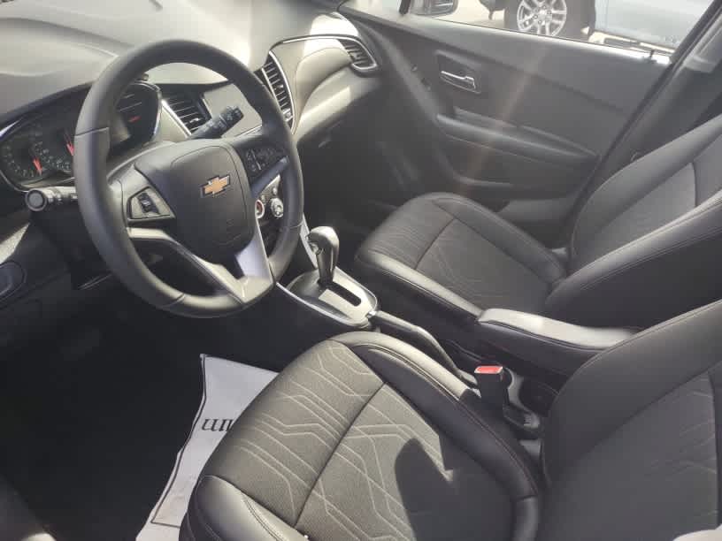 2022 Chevrolet Trax LT - Photo 11