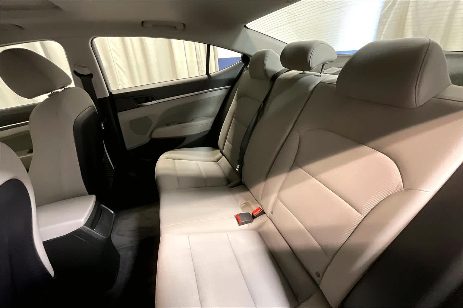 2018 Hyundai Elantra Value Edition - Photo 15