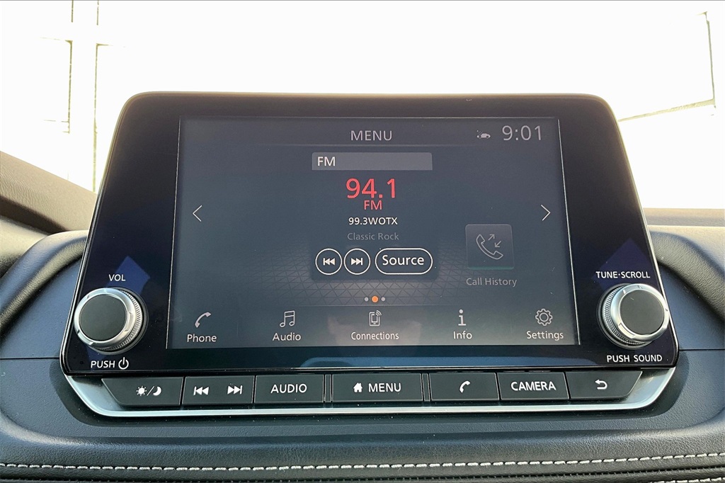 2021 Nissan Rogue SV - Photo 18