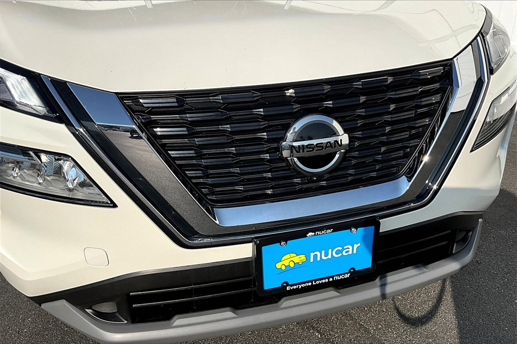 2021 Nissan Rogue SV - Photo 29