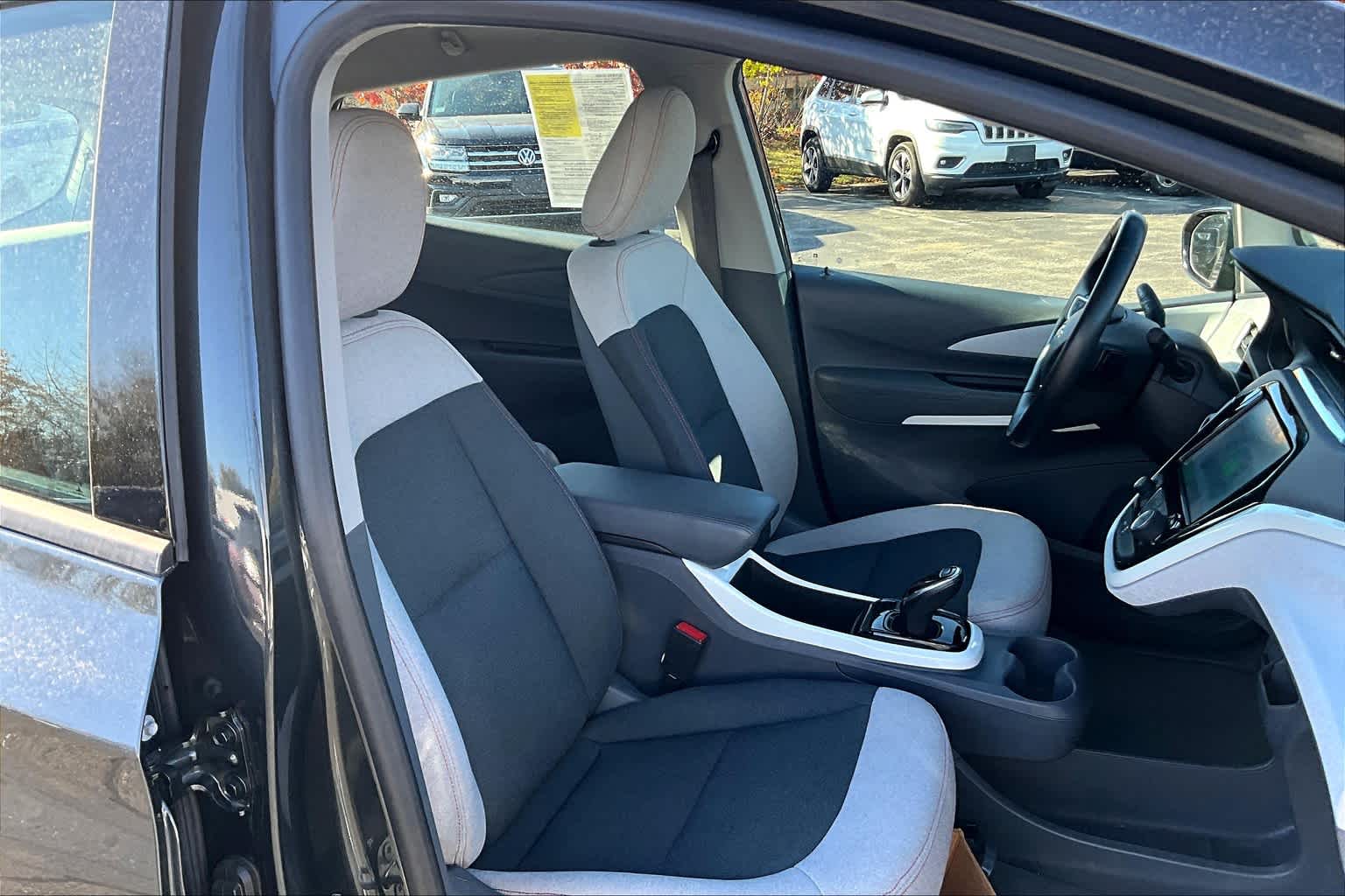 2020 Chevrolet Bolt EV LT - Photo 11