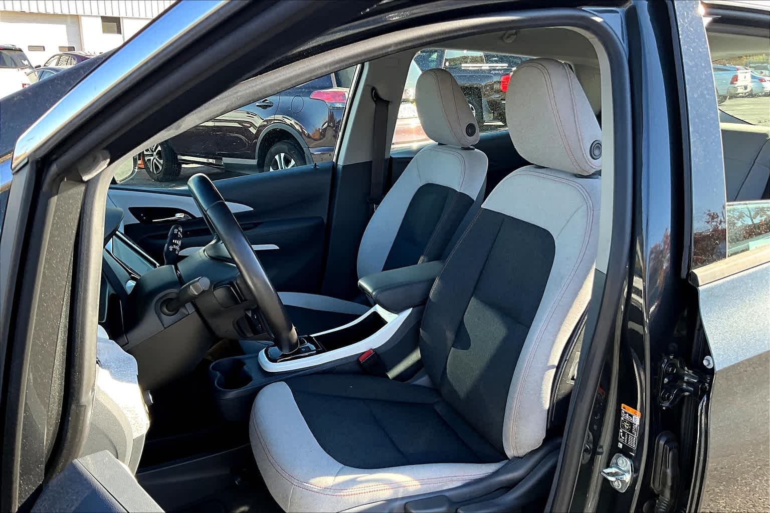 2020 Chevrolet Bolt EV LT - Photo 10