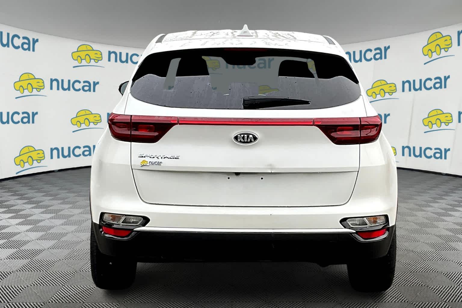 2022 Kia Sportage LX - Photo 5