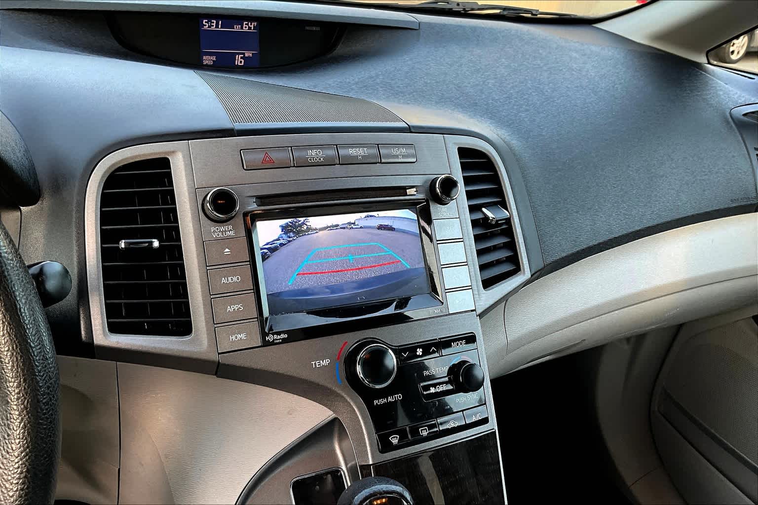 2015 Toyota Venza LE - Photo 19