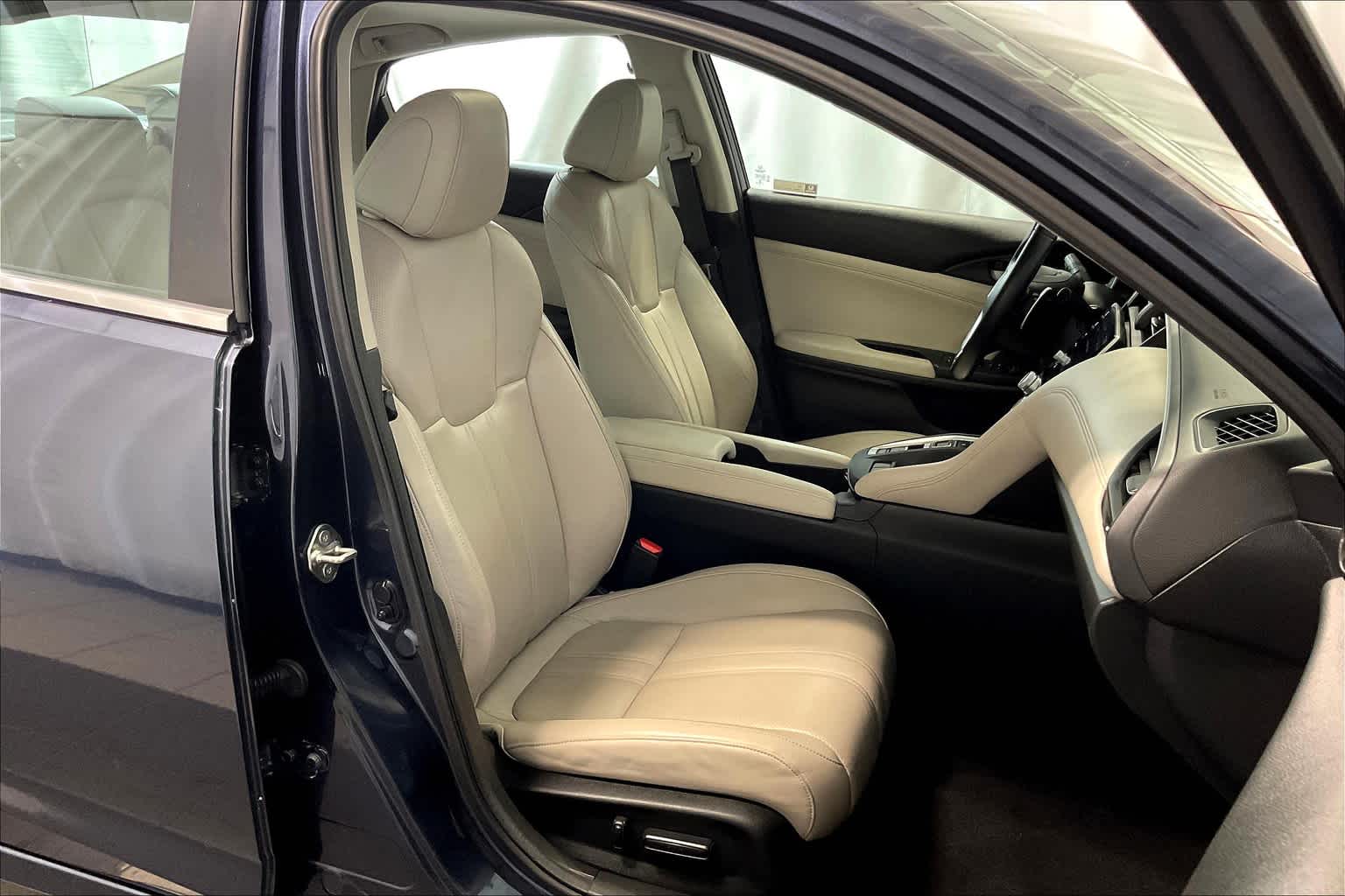 2019 Honda Insight Touring - Photo 11