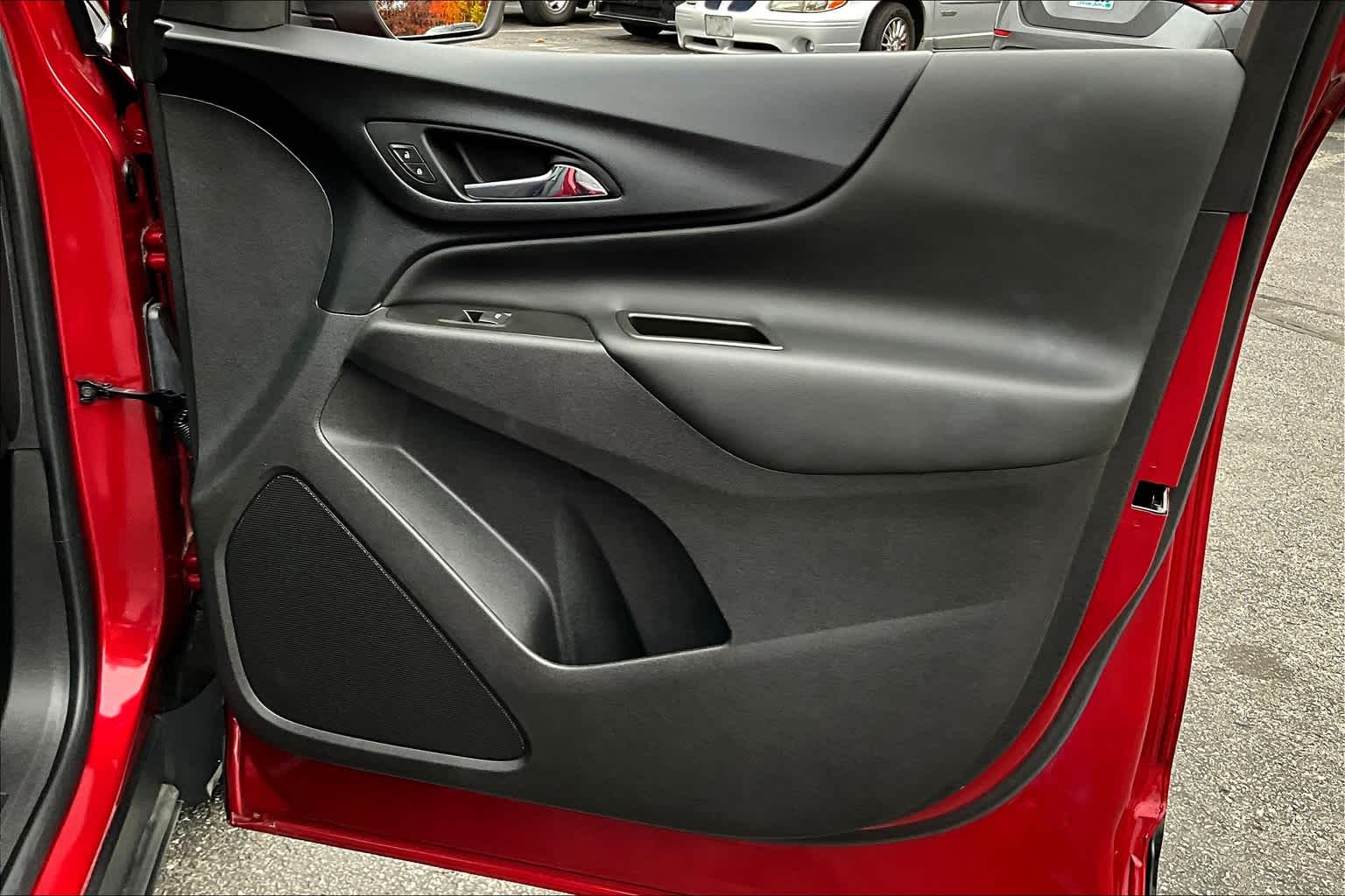 2021 Chevrolet Equinox LT - Photo 12