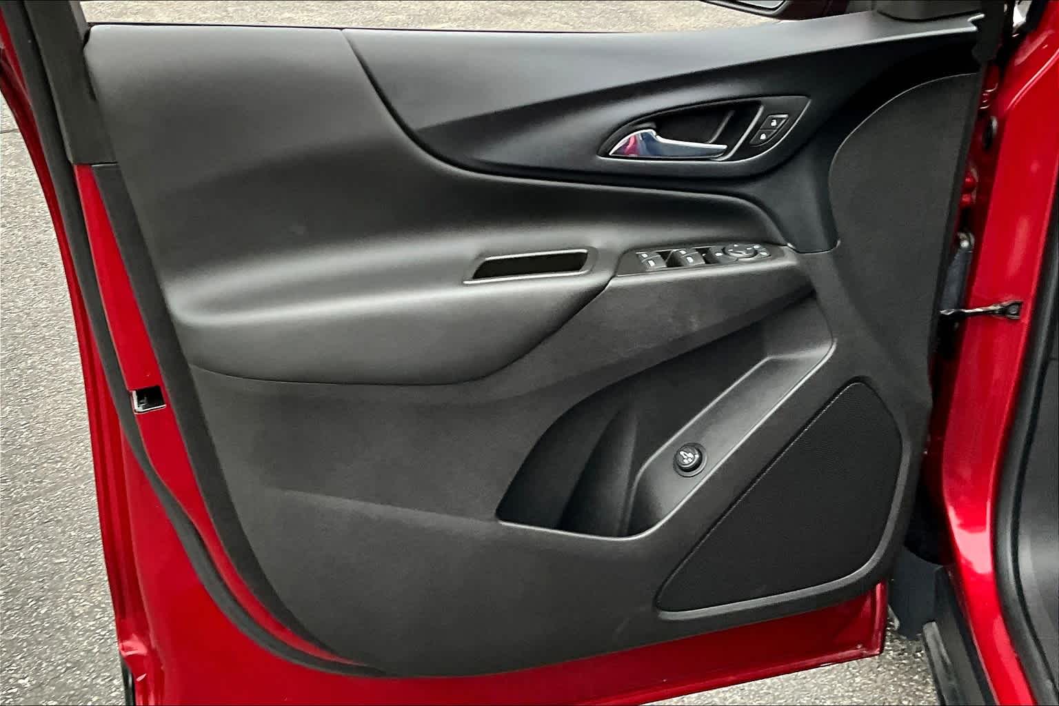 2021 Chevrolet Equinox LT - Photo 9