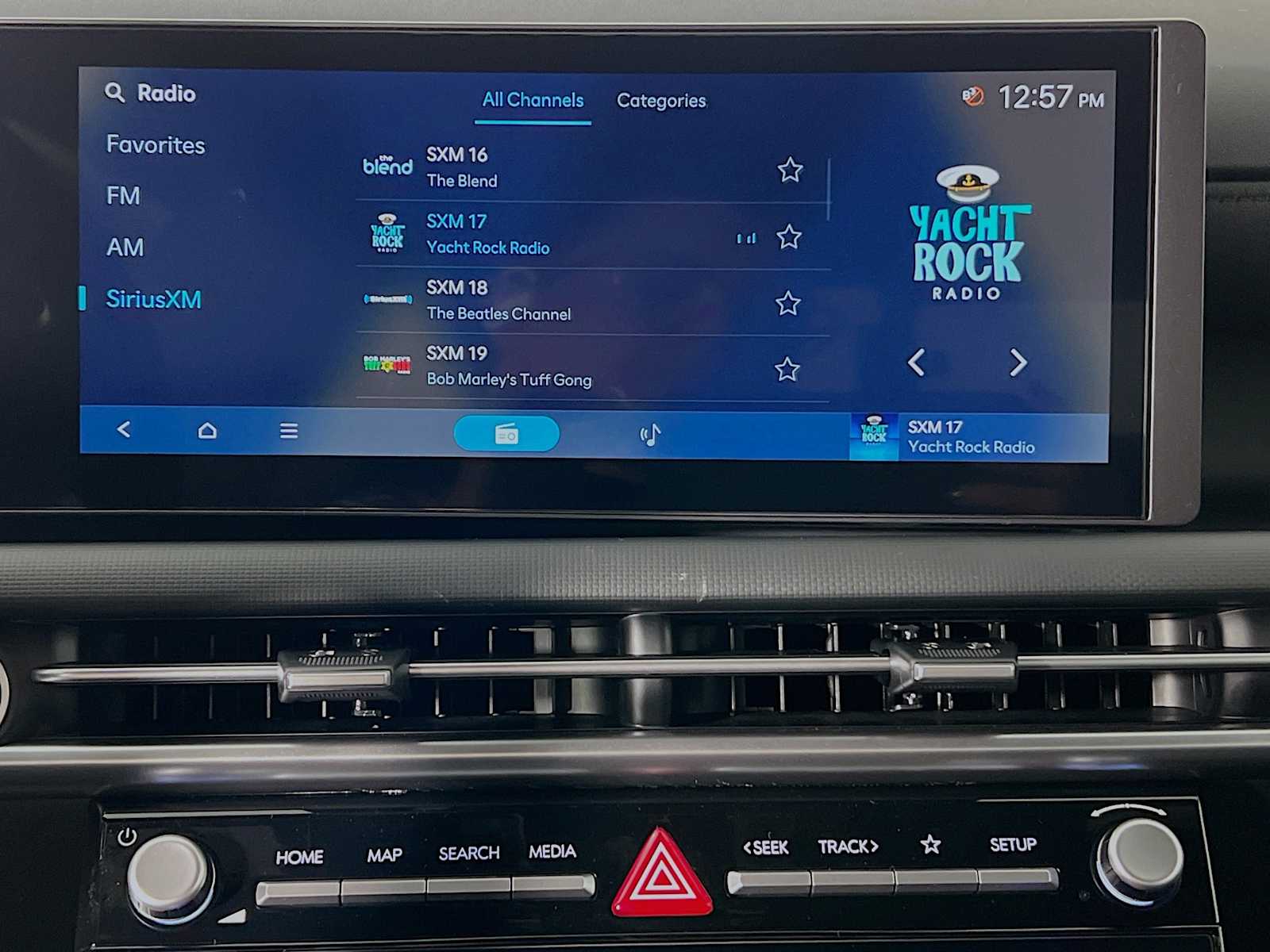 2025 Hyundai Santa Cruz SEL Activity AWD - Photo 8
