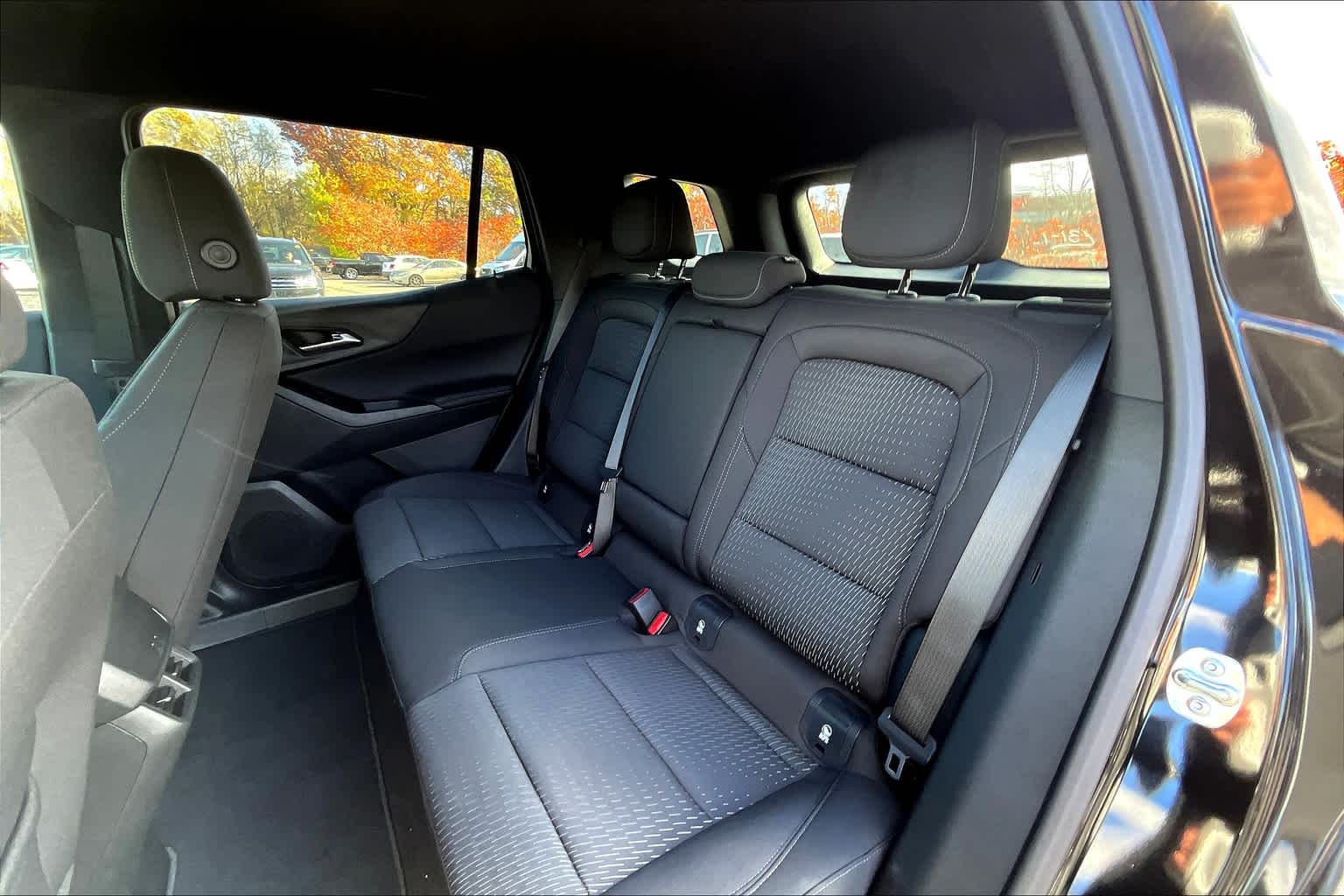 2025 Chevrolet Equinox AWD LT - Photo 14
