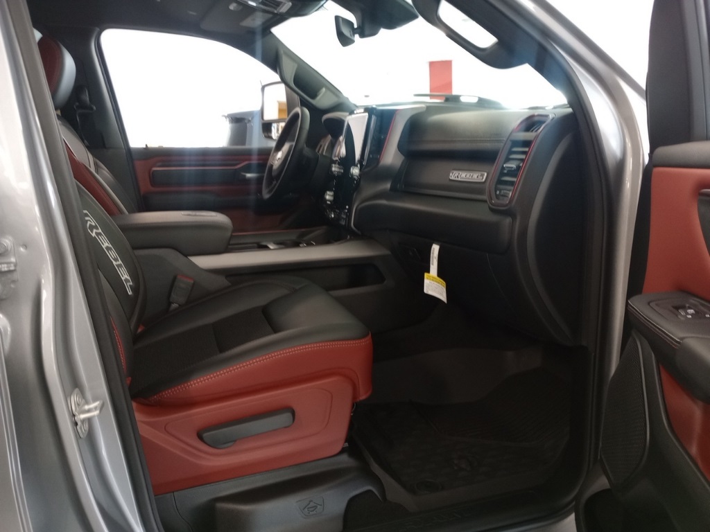 2025 Ram 1500 Rebel - Photo 18