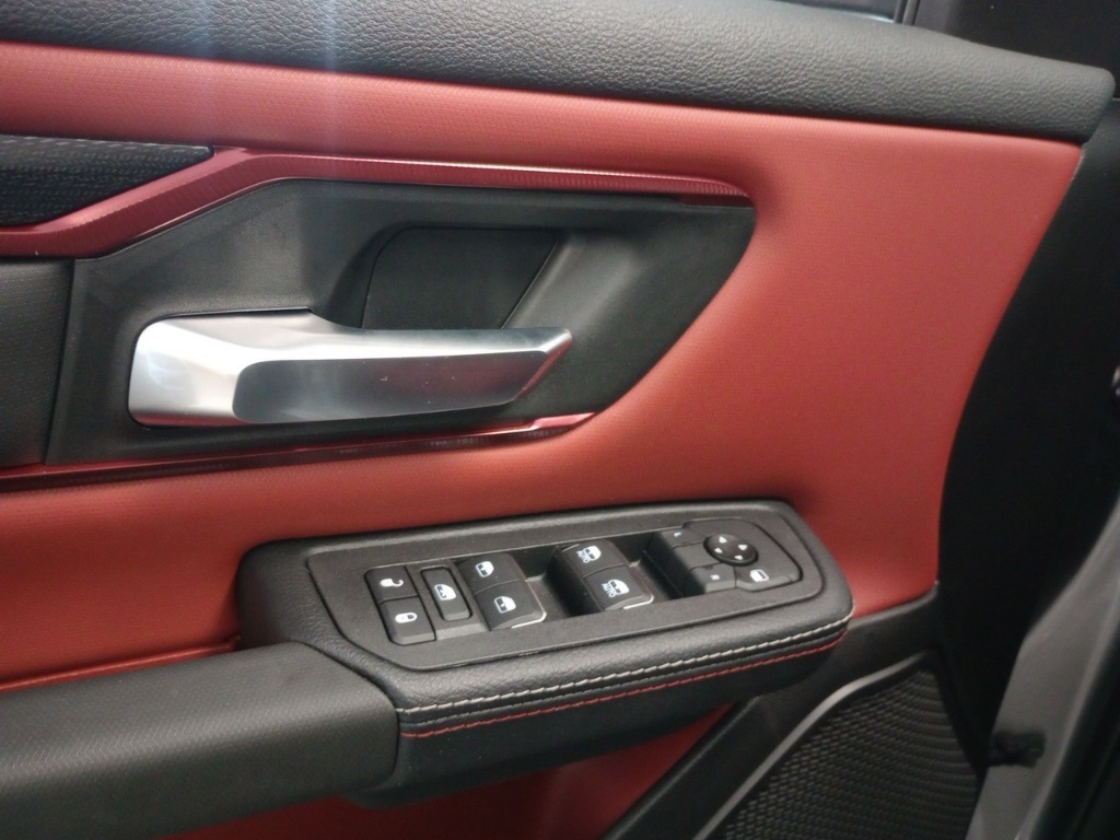 2025 Ram 1500 Rebel - Photo 9