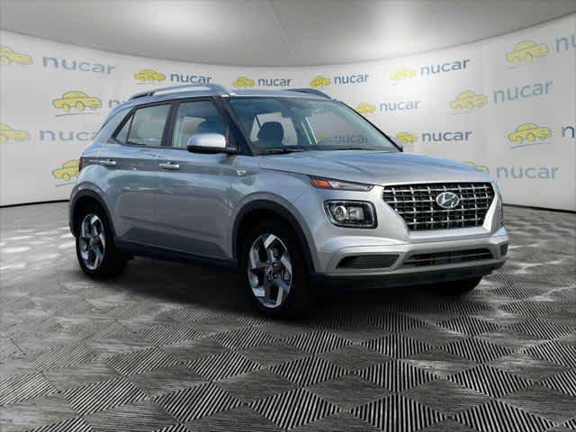 2024 Hyundai Venue SEL - Photo 11