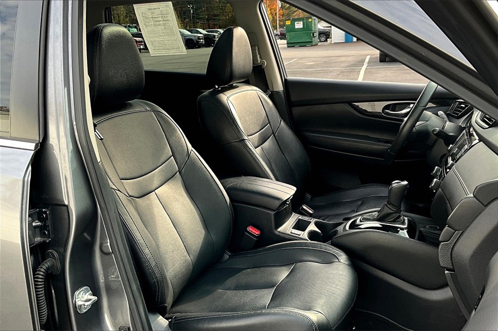 2020 Nissan Rogue SL - Photo 11